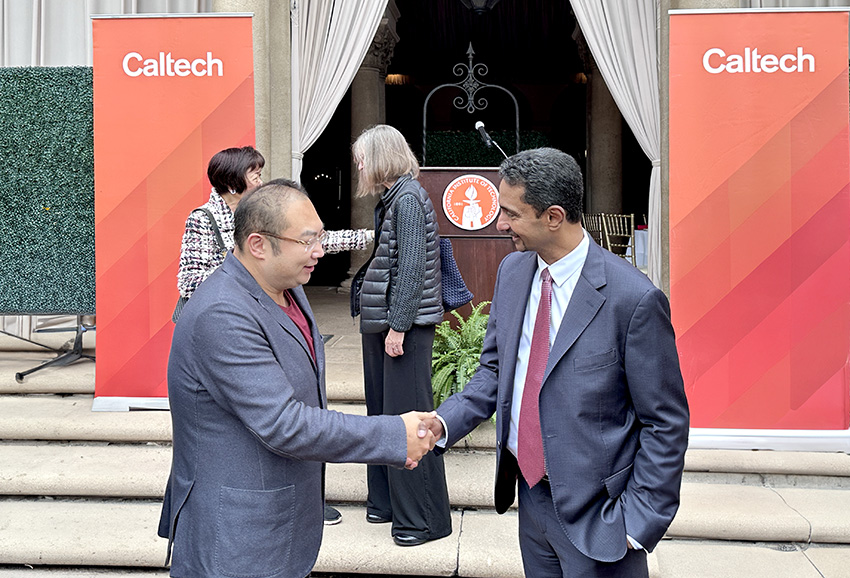 欧亚国际客服集团董事局主席徐鹏会晤加州理工新任校长 恭贺履新共话合作